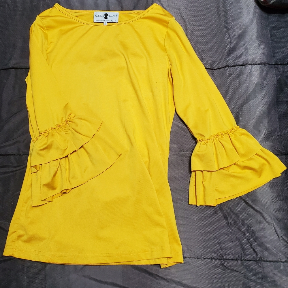 Dainty Jewells Top
